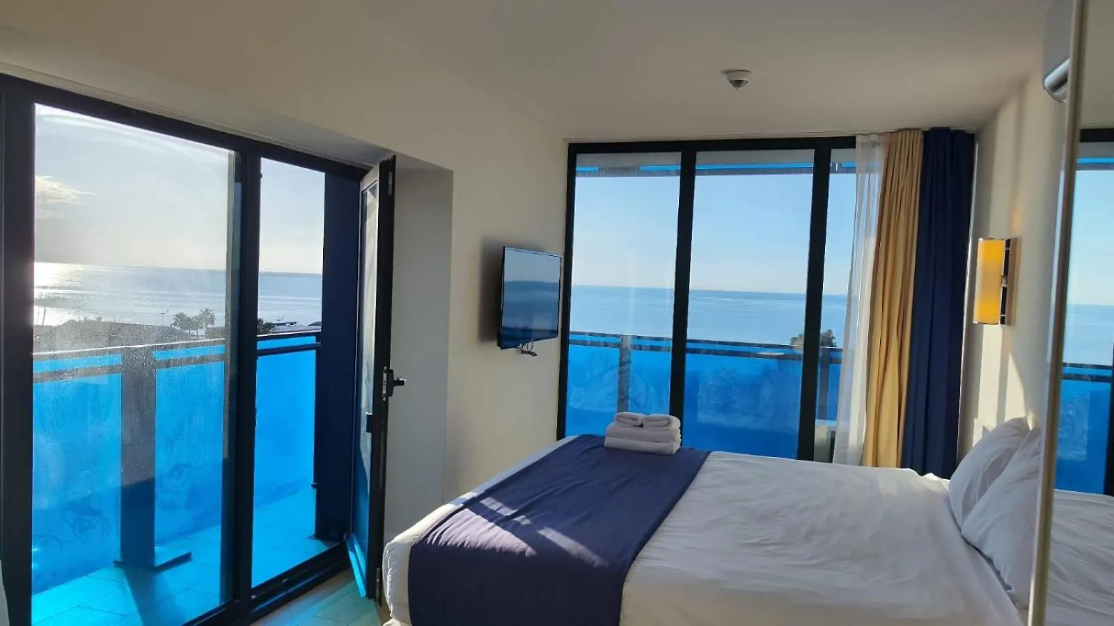 Panorama Beach Aparthotel Batumi